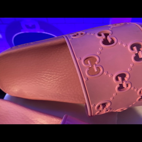 Gucci slides - Picture 7 of 11